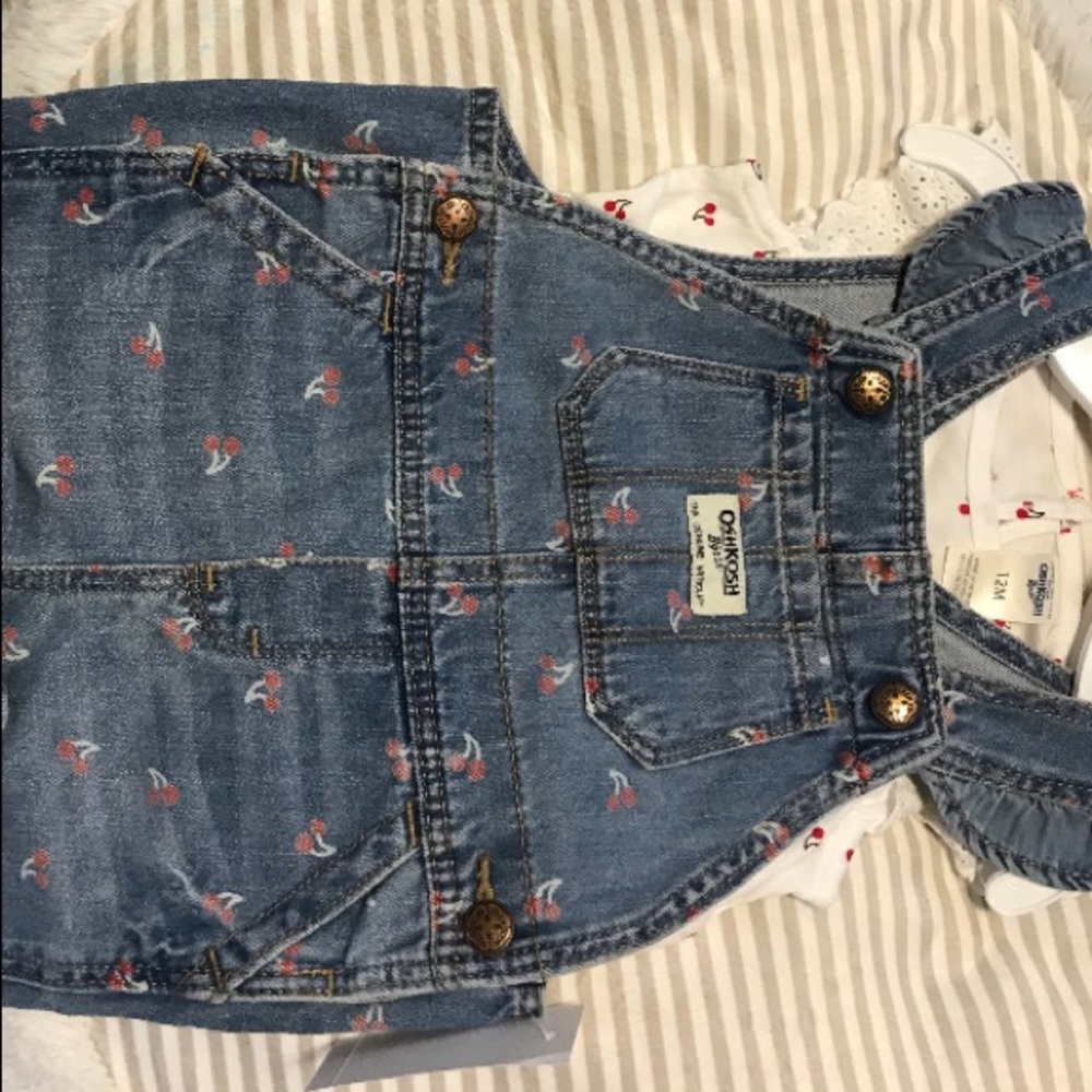 OSHKOSH Outfit Size 12 Months